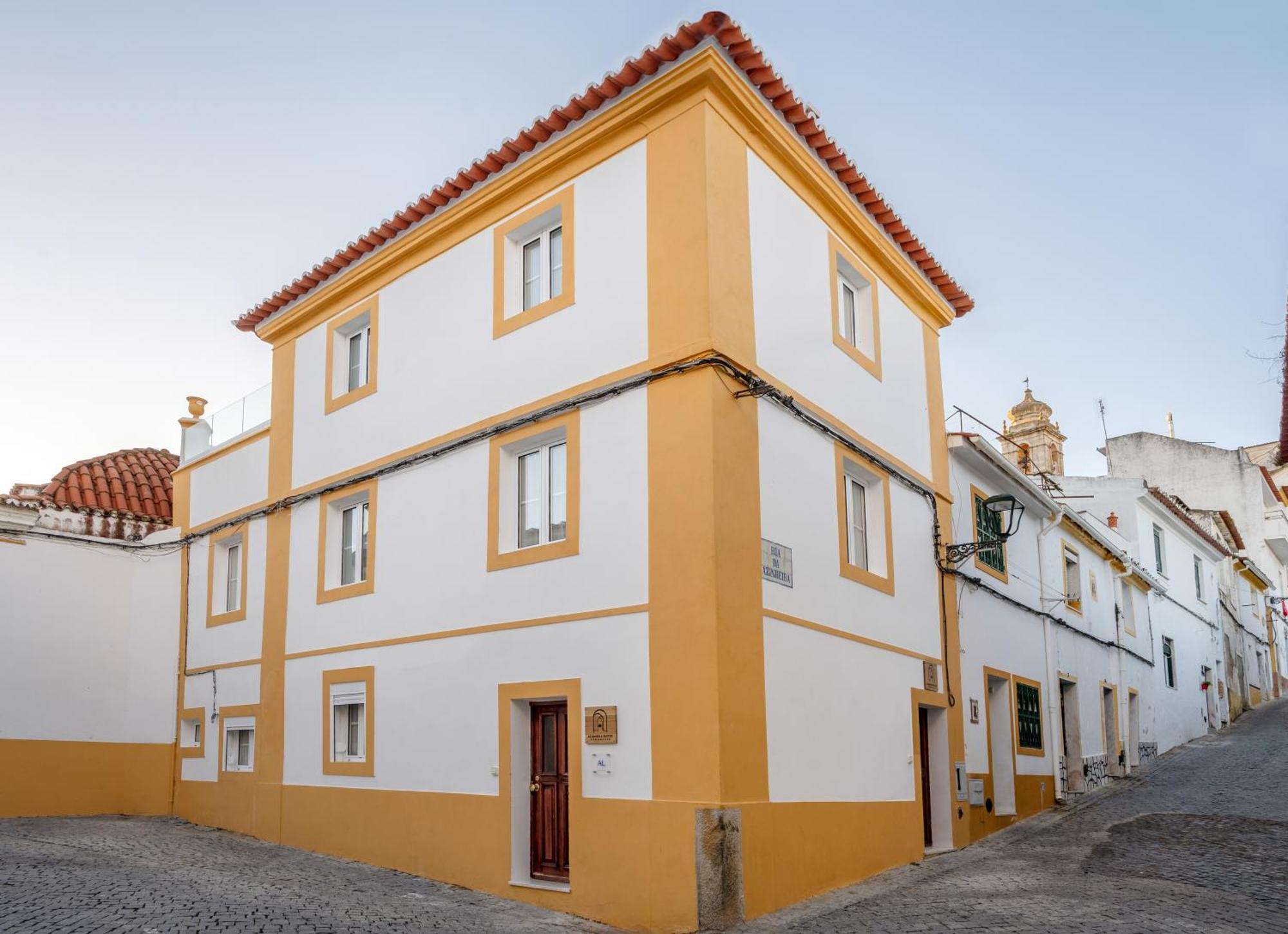 Azinheira Suites Townhouse - Alojamento Turistico (Adults Only) Elvas Ngoại thất bức ảnh